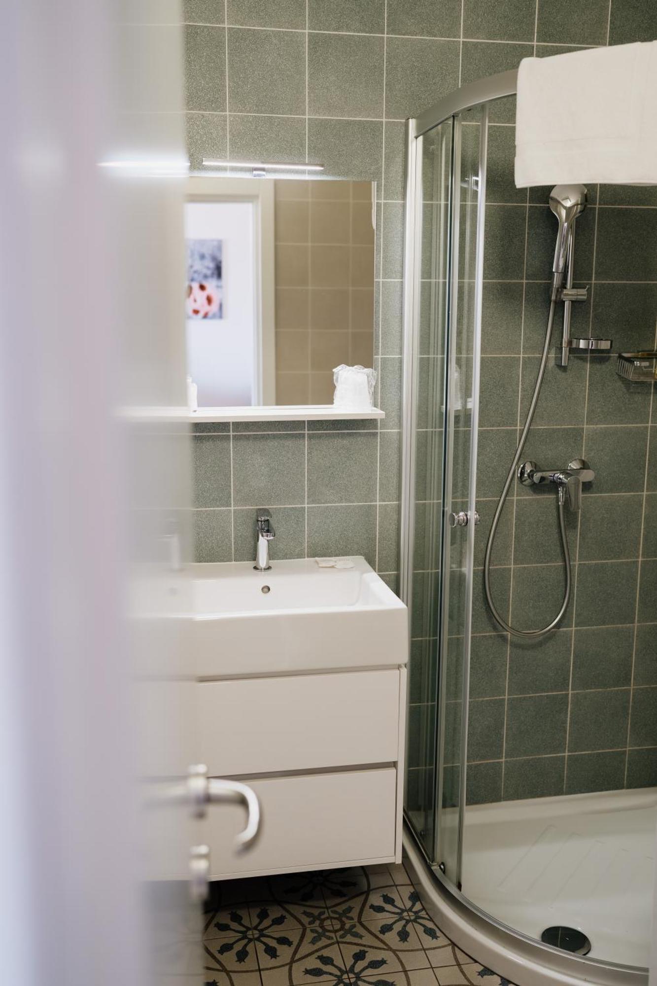 דירות וולי לוסיניי Apartmaji Punta מראה חיצוני תמונה